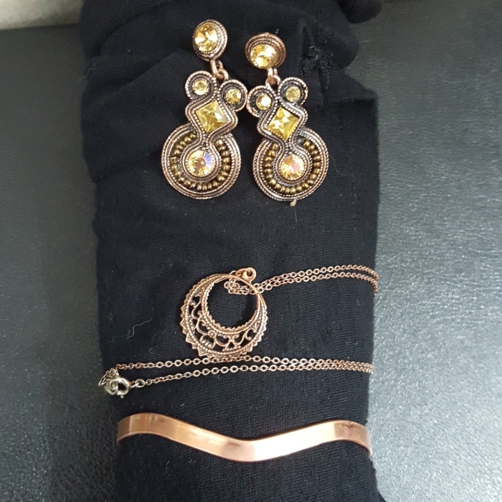 Copper Necklace, Earrings and Bracelet Set